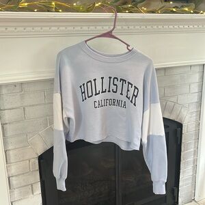 hollister sweatshirt cropped